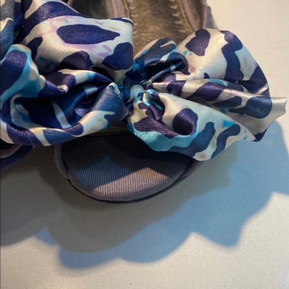 Unique! EUC Libby Edelman flats with large leopard bow. Barely worn! - Picture 5 of 9